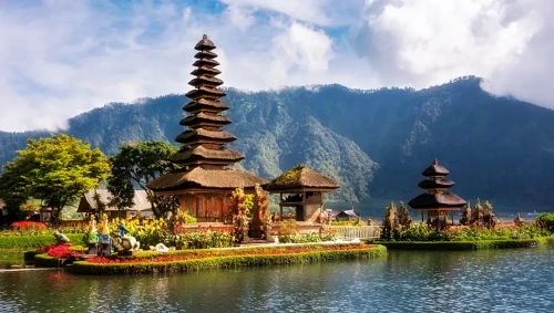 In a reaffirmation of Bali’s unrivaled allure, the island has yet again clinched top honors in the 2024 TripAdvisor Traveler’s Choice Awards, asserting its prominence across various categories. Known as one of the most influential accolades in the travel and tourism realm, these awards are based on authentic reviews and recommendations from globetrotters, bolstered by assessments from TripAdvisor’s travel experts.


Source:(https://theleadersglobe.com/life-interest/travel/bali-shines-again-tripadvisor-travelers-choice-awards-2024-recognise-islands-excellence/)