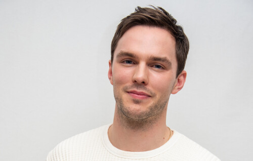 Nicholas_Hoult_Getty_The-Great_Press_Conference.jpeg