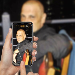 ibrahim-murat-gunduz-cellphone