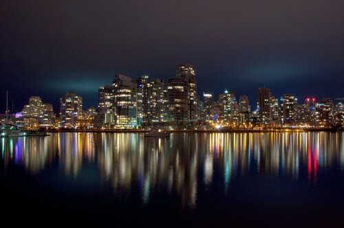 Vancouver-by-nightf778d8a72120b5f6.jpeg