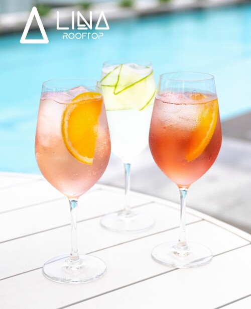 Your weekend plans are calling. Bask in the sunshine with our list of refreshing poolside drinks at the best rooftop bars Brisbane has to offer. Secure your last-minute reservation via the link and elevate your experience even more with stunning views and exquisite cocktails. And if you're looking for culinary delights, don't miss out on exploring the top restaurants Brisbane boasts, where gastronomic adventures await at every turn. Visit now - https://linarooftop.com.au/reservations/
